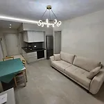 My -tirana Centre شقة *