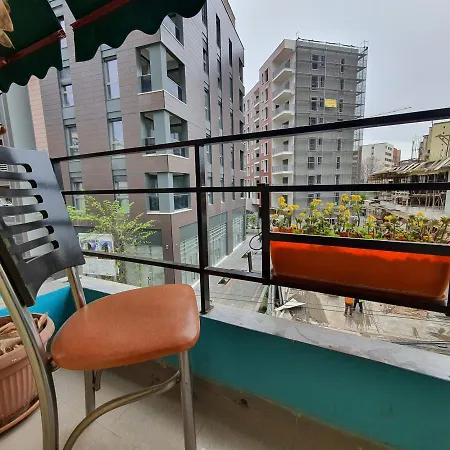 Aparthotel Myrooms Tirane ティラナ