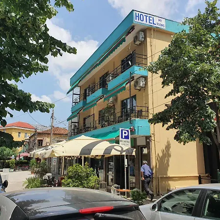 Aparthotel Myrooms Tirane アパート