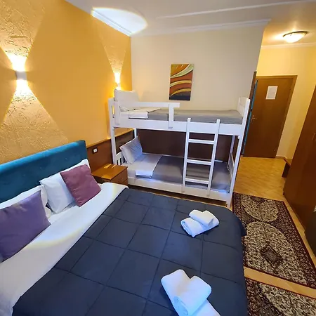 Aparthotel Myrooms Tirane * ティラナ