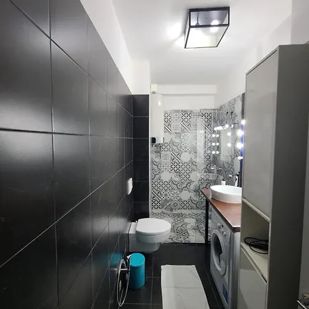 Aparthotel Myrooms Tirane *