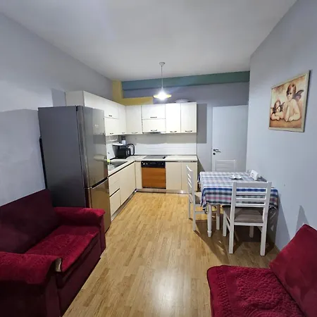 アパート Aparthotel Myrooms Tirane