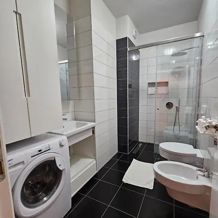 Aparthotel Myrooms Tirane