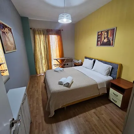 アパート Aparthotel Myrooms Tirane ティラナ