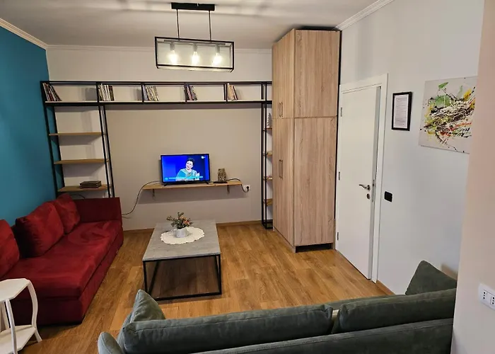 My -tirana Centre * 티라나